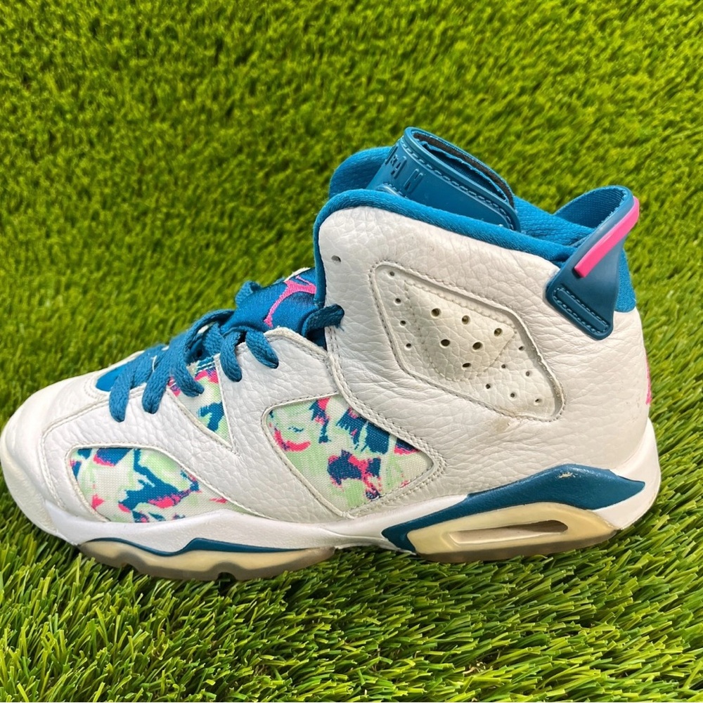 Jordan 6 retros 5.5y